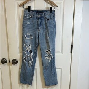 Aeropostale mom jeans size 00 ripped inseam 26” Denim blue jeans